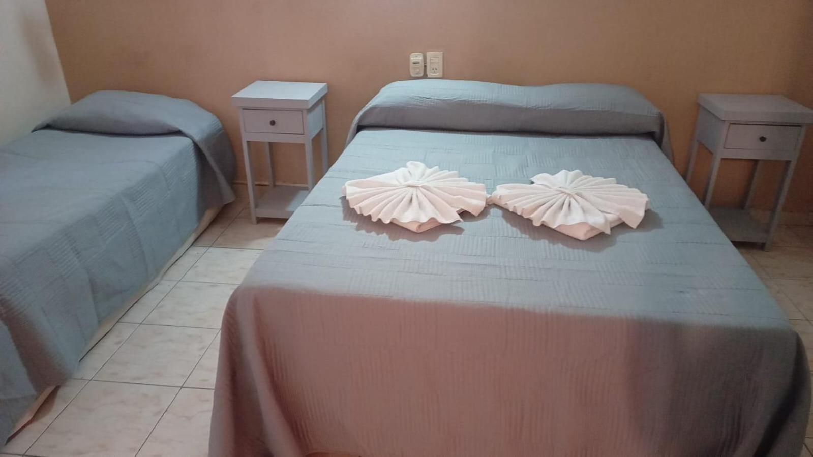 Hotel Nuevo Fatica Вила Карлос Пас Екстериор снимка
