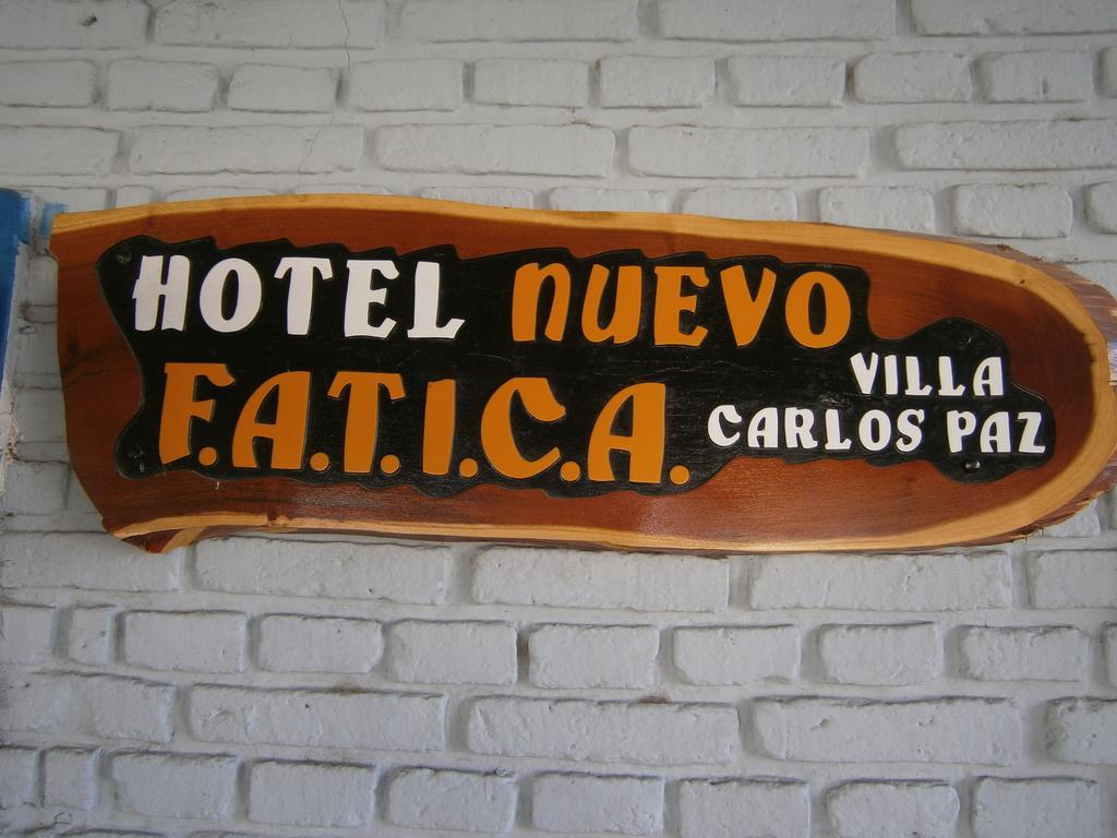 Hotel Nuevo Fatica Вила Карлос Пас Екстериор снимка