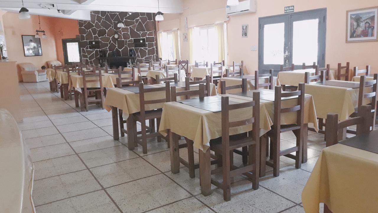 Hotel Nuevo Fatica Вила Карлос Пас Екстериор снимка
