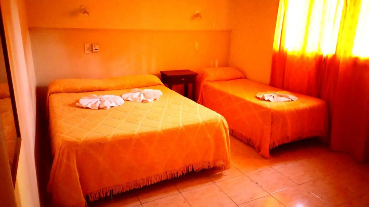 Hotel Nuevo Fatica Вила Карлос Пас Екстериор снимка